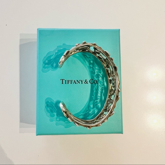 Tiffany Olive Leaf Cuff - Picture 5 of 5